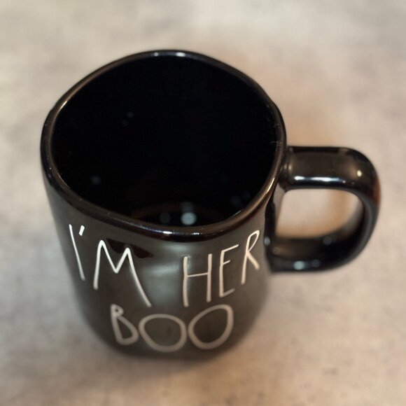 Rae Dunn by Magenta 'I'm Her Boo' mug - Picture 3 of 4